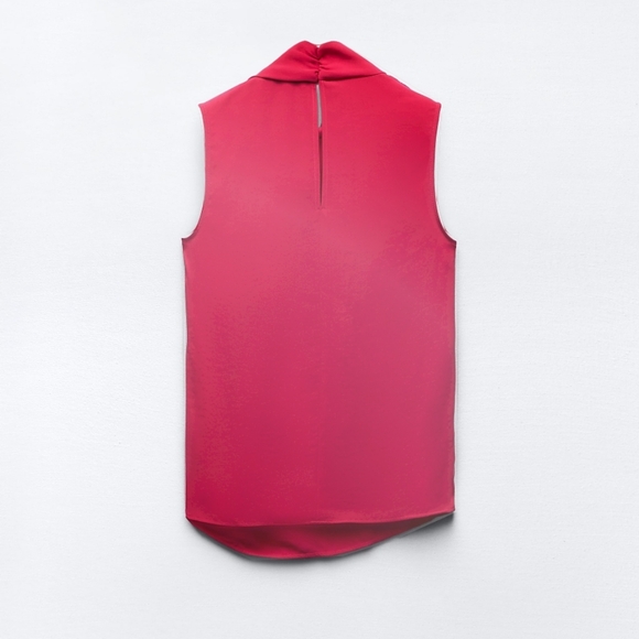 🆕️ Zara Sleeveless Pleated Top - Picture 3 of 3